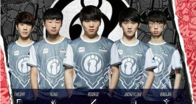 阵容年轻化 阵容年轻化