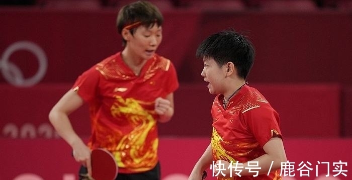 手首进32 手首进32