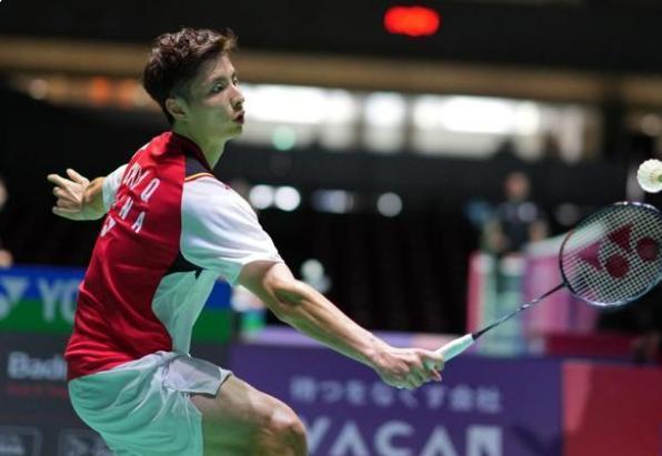 许多球迷提 许多球迷提